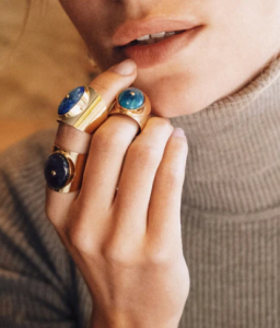 Bague colorée XXL tendance bijoux été 2023 sur Zag bijoux